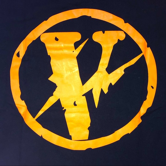 VLONE - Picture 3 of 4